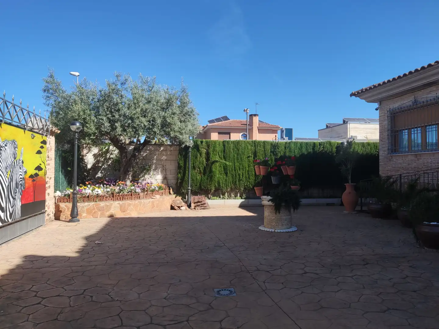 Jardí de Casa o xalet en venda en Ciudad Real amb Aire condicionat, Calefacció i Jardí privat