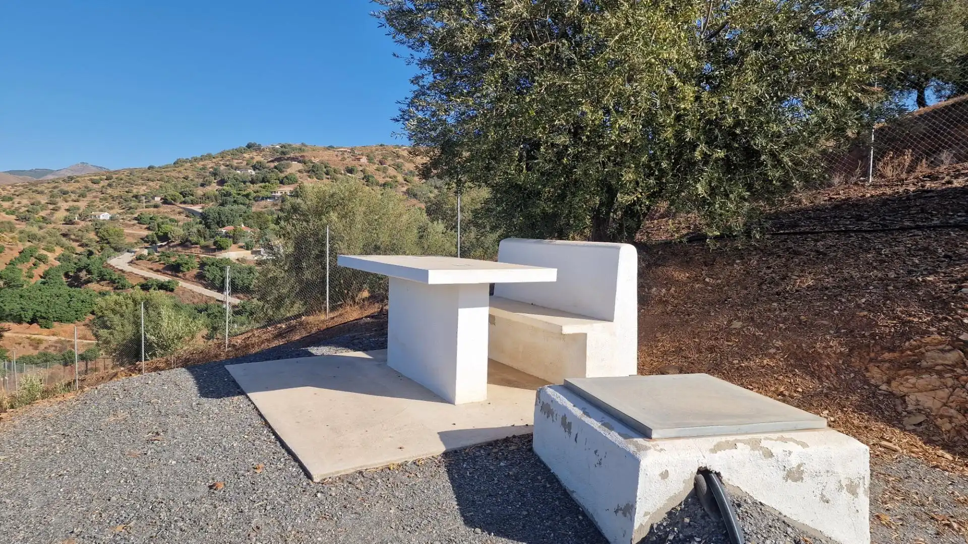 Terrassa de Finca rústica en venda en Mijas amb Jardí privat i Alarma