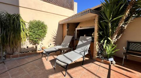 Foto 2 de Casa adosada en venda a Eixample, Alcoy / Alcoi