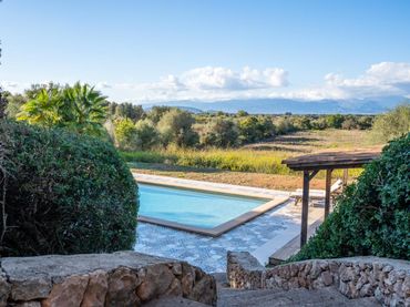 Country house with balcony for sale in Algaida