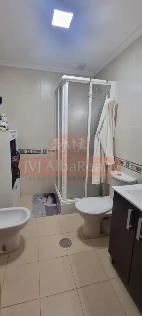 Badezimmer von Wohnung zum Verkauf in Albacete mit Heizung und Abstellraum
