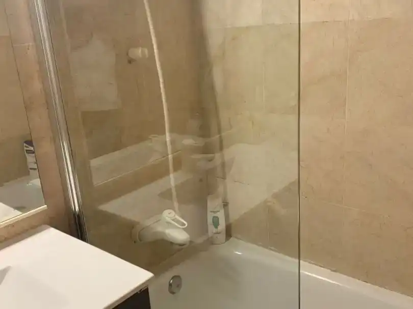 Badezimmer von Wohnung zur Miete in Cas Català - Illetes