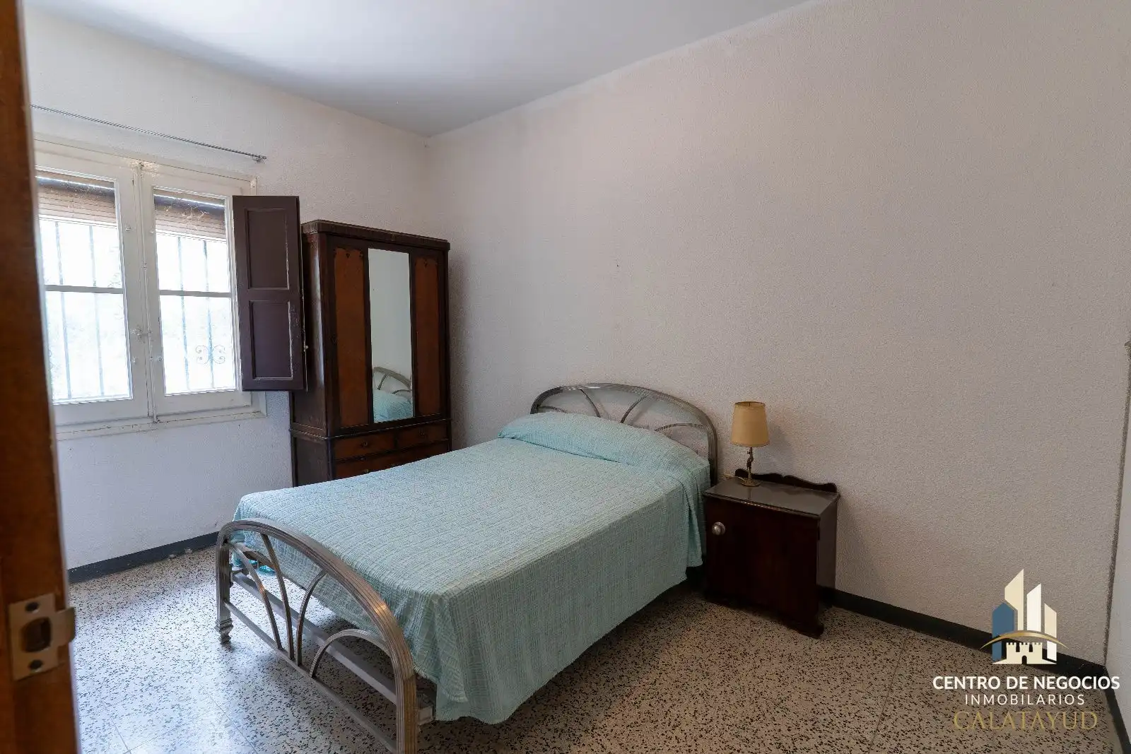 Dormitori de Casa o xalet en venda en Calatayud amb Calefacció i Piscina