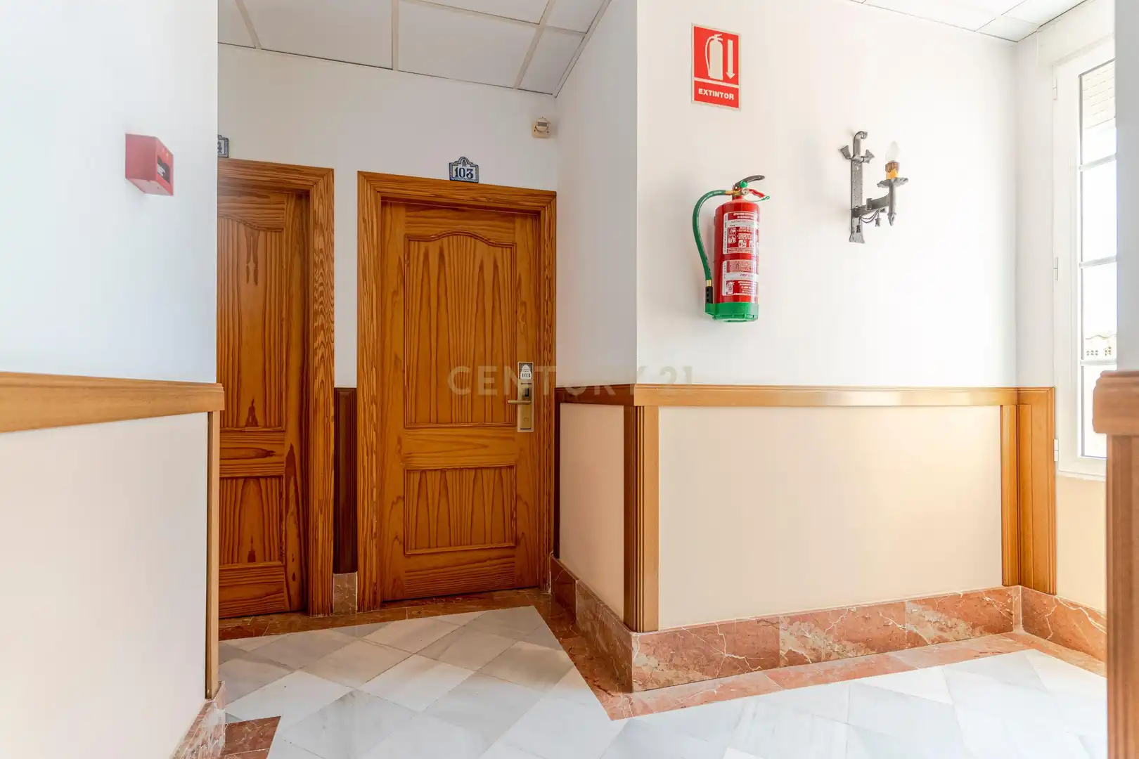 Inmuebles singulares con ascensor en venta en C/ GRANADA 1, imagen 38
