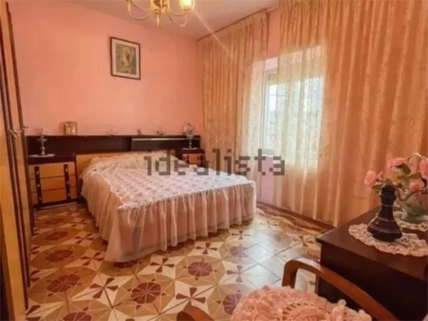 Dormitori de Casa adosada en venda en Encinas de Esgueva