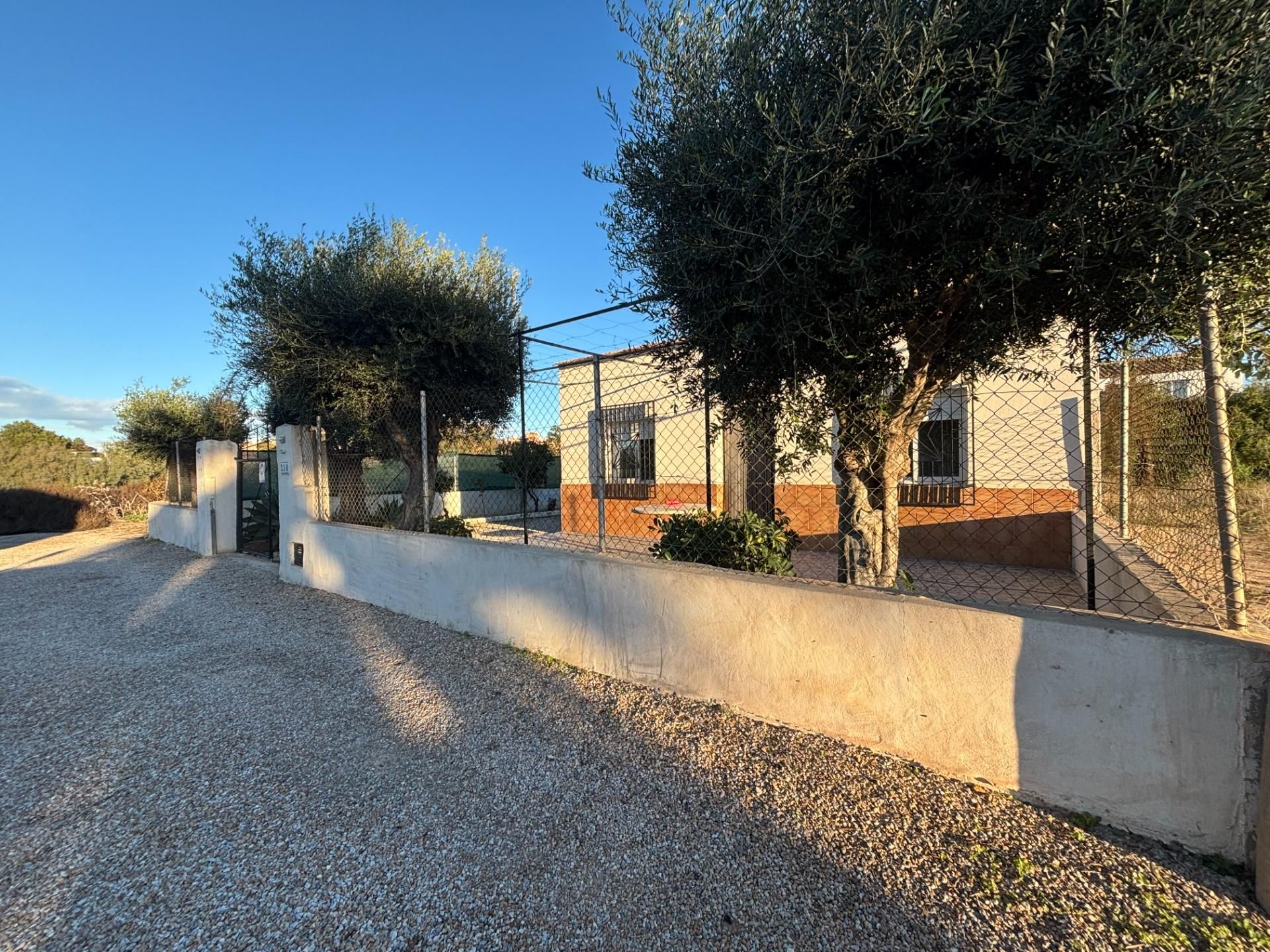 Exterior view of House or chalet for sale in Los Alcázares  with Air Conditioner, Heating and Private garden