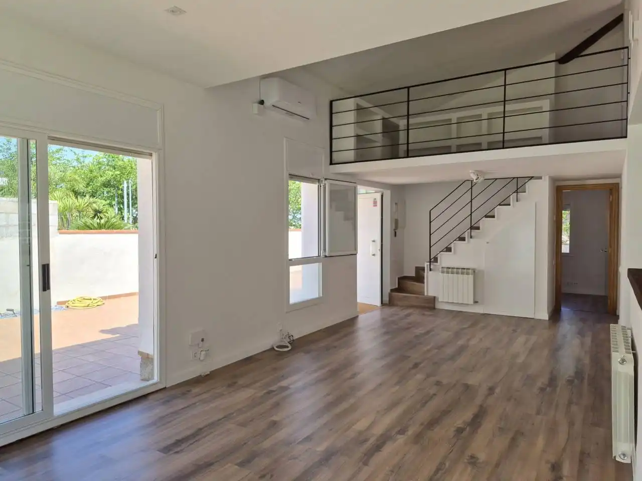 Haus oder Chalet zur Miete in Sant Cugat del Vallès mit Klimaanlage, Heizung und Privatgarten