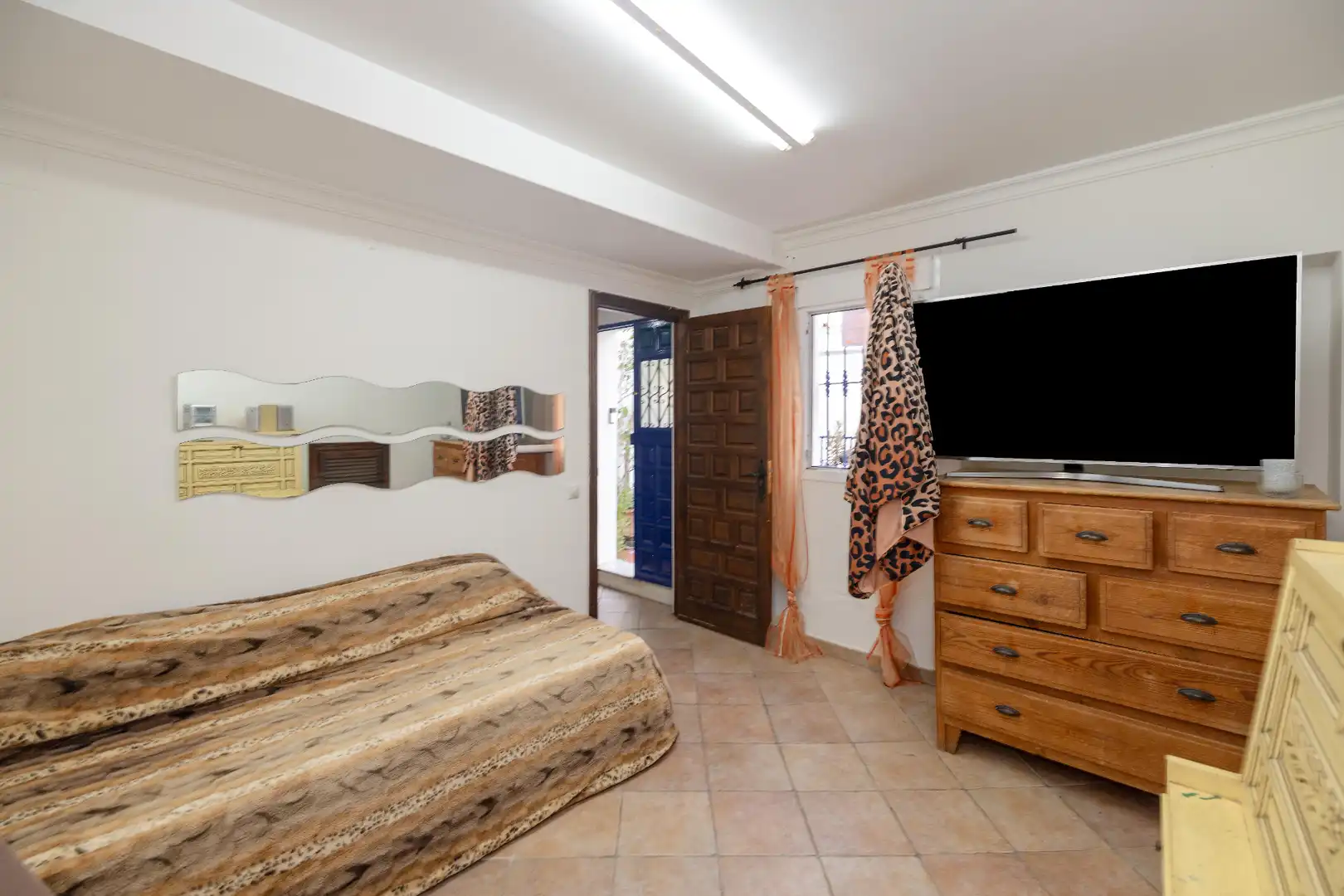 Dormitori de Casa adosada en venda en Marbella amb Terrassa i Traster