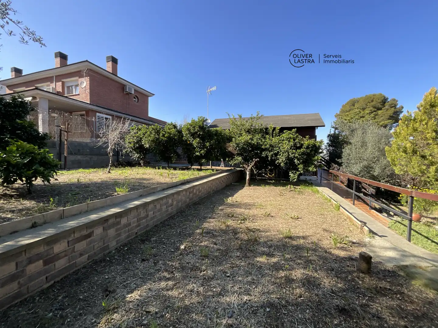 Casa o chalet en venta en Sant Andreu de la Barca con Aire acondicionado, Calefacción y Jardín privado
