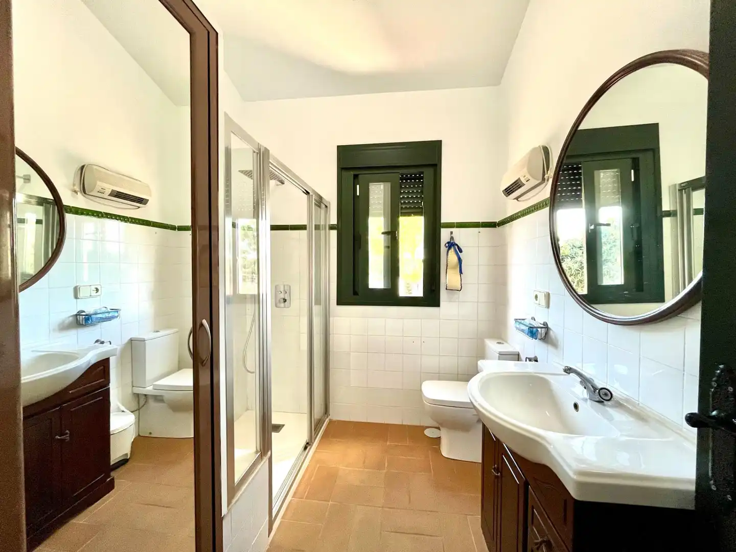 Baño de Finca rústica en venta en Ayamonte con Jardín privado, Trastero y Piscina