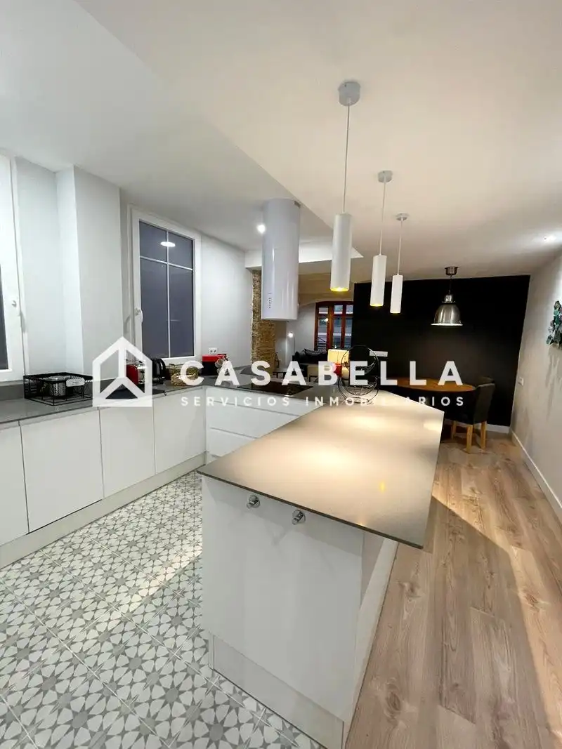 Kitchen of Flat for share in Valencia  with Air Conditioner, Heating and Furnished