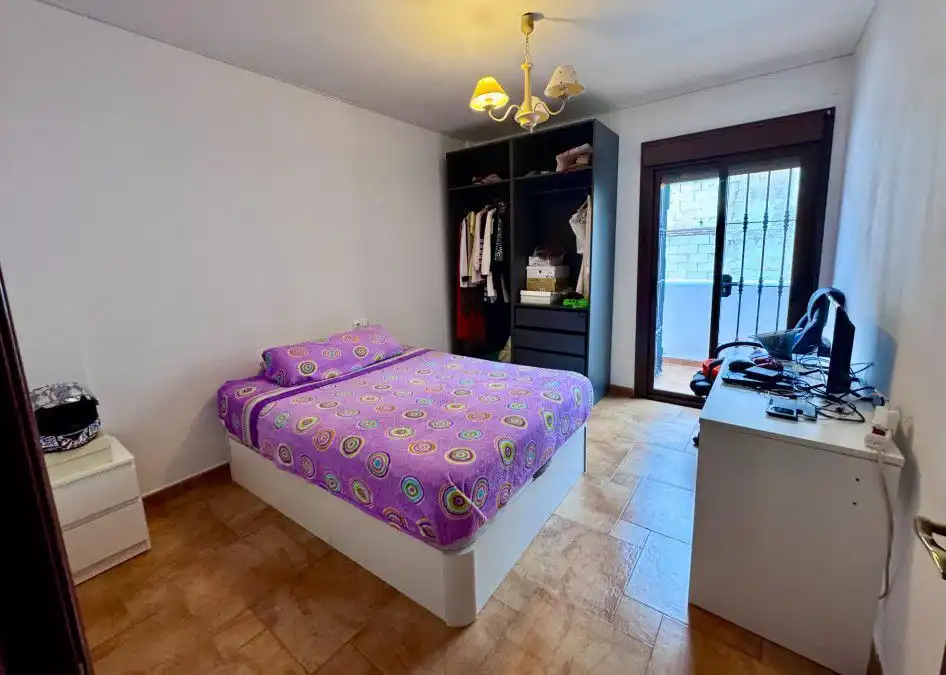 Dormitori de Casa o xalet en venda en Benalmádena amb Aire condicionat, Calefacció i Jardí privat
