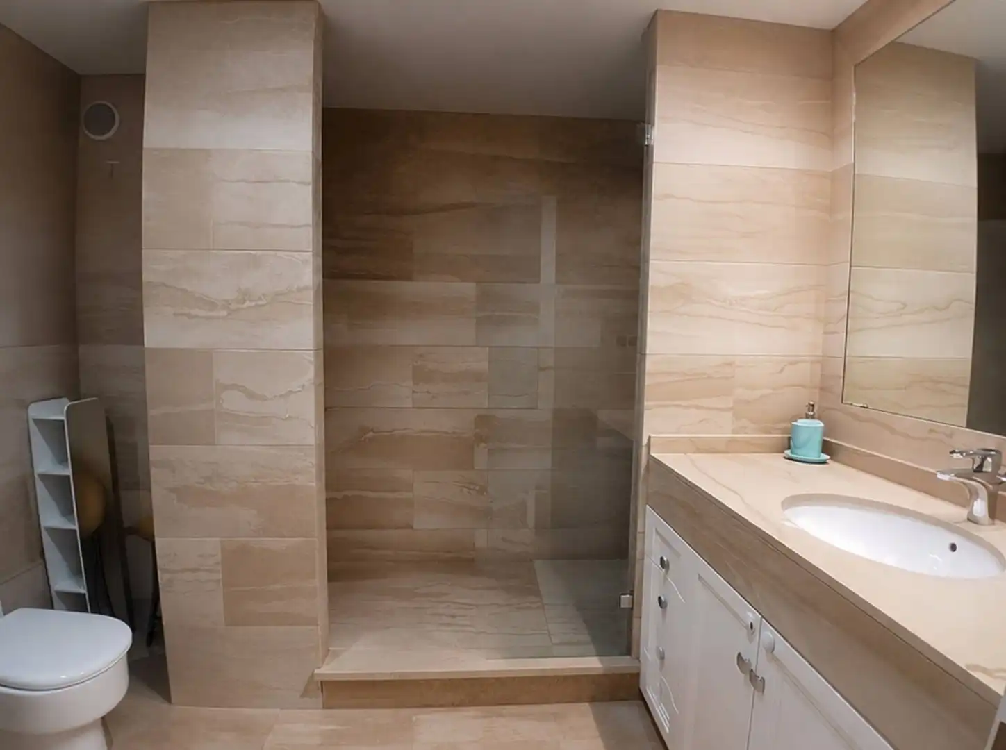 Baño de Piso de alquiler en Cartagena con Aire acondicionado, Calefacción y Parquet
