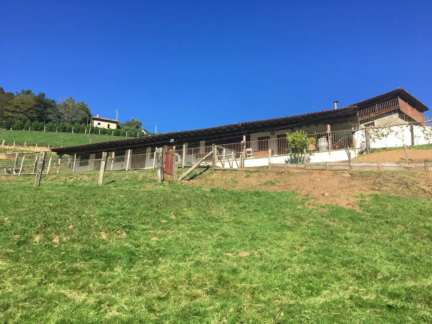 Vista exterior de Casa o xalet en venda en Cudillero amb Moblat
