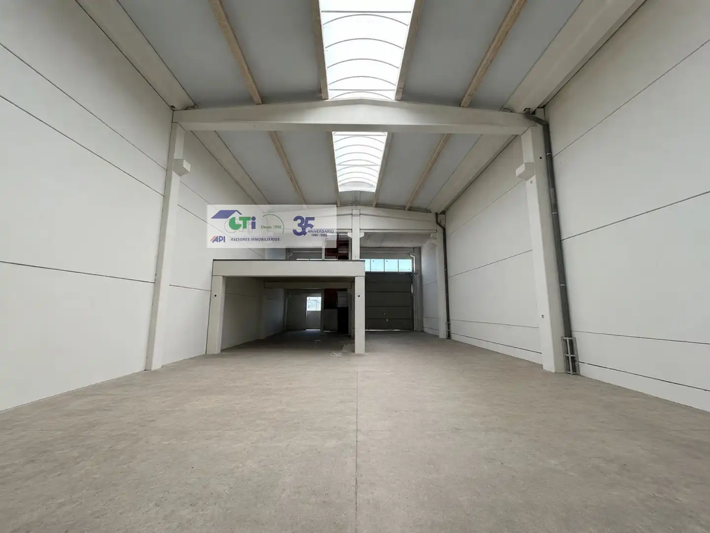 Nave industrial en venta en Zaragoza