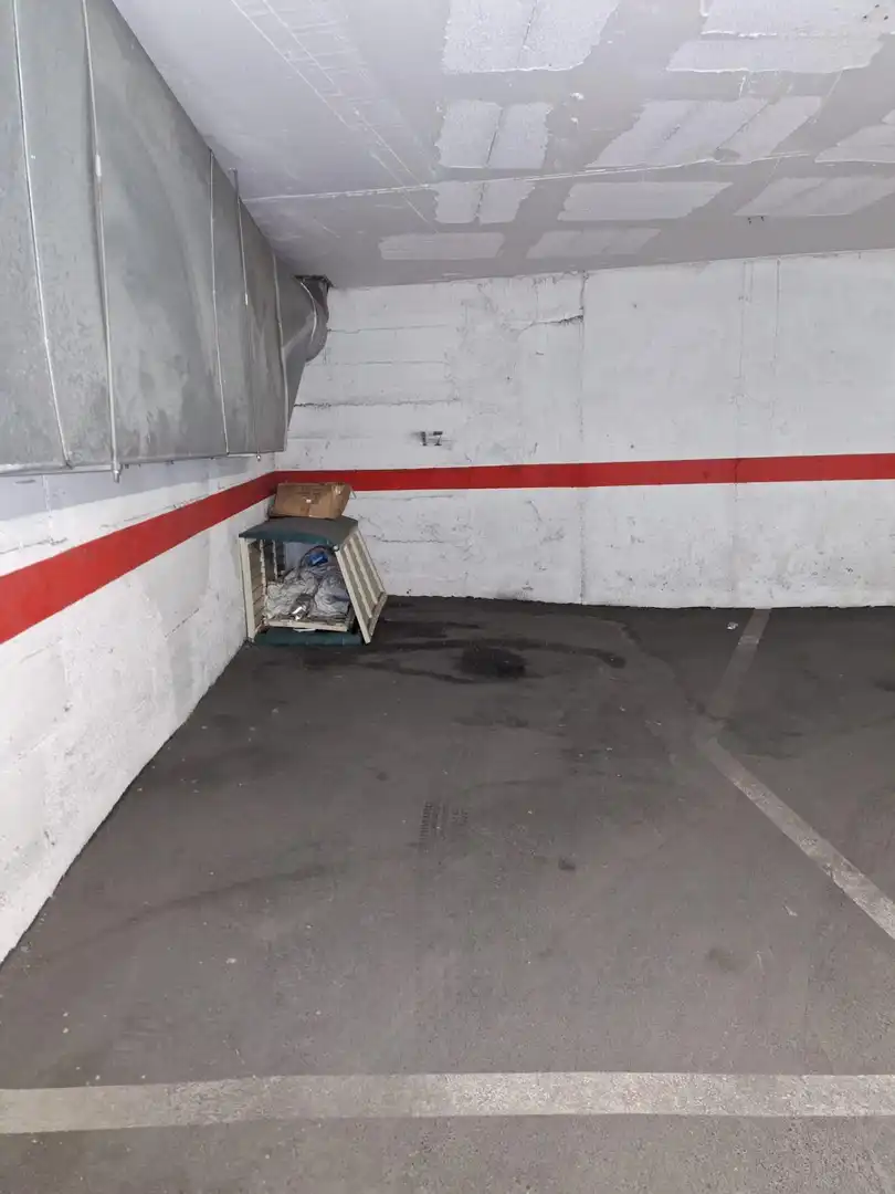 Einzelparkplatz zum Verkauf in Can Feu - Gràcia, imagen 4