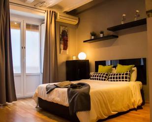 Bedroom of Study to rent in  Valencia Capital  with Air Conditioner and Balcony