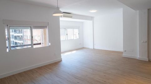 Foto 4 de Piso de alquiler en Ensanche - Diputación, Alicante / Alacant