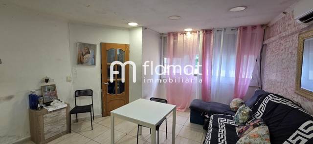 Piso en Venta en De Prim en El Besós i el Maresme