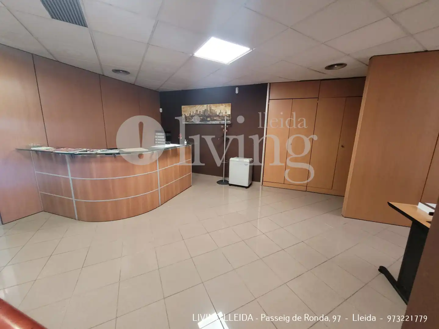 Office for sale in Lleida  with Air Conditioner, Heating and Storage room