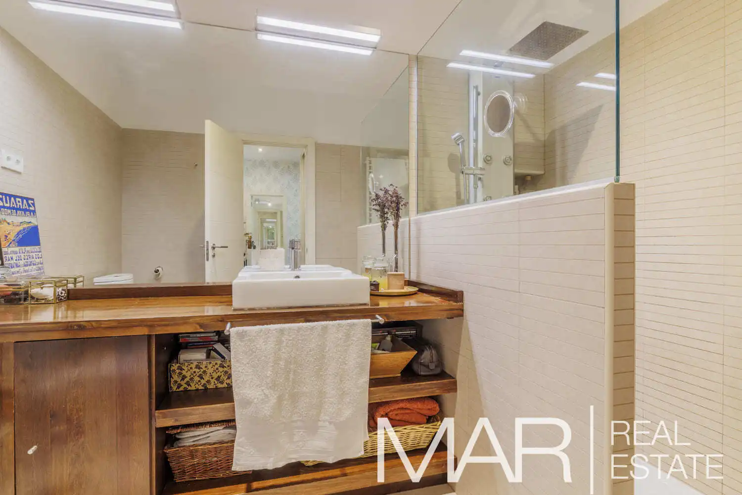Baño de Piso en venta en Madrid con Aire acondicionado, Calefacción y Trastero