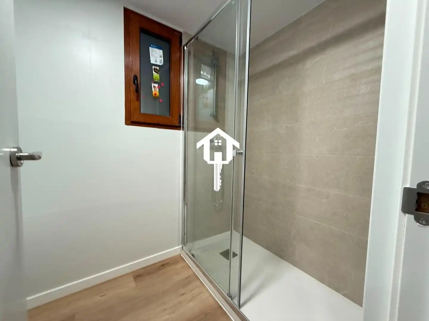 Flat with terrace for sale in Calle TAQUIGRAFO MARTI, imagen 33