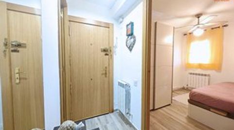 Foto 2 von Wohnung zur Miete in Calle del Teniente Ortiz de Zárate, 22, Salvador Allende, Zaragoza Capital