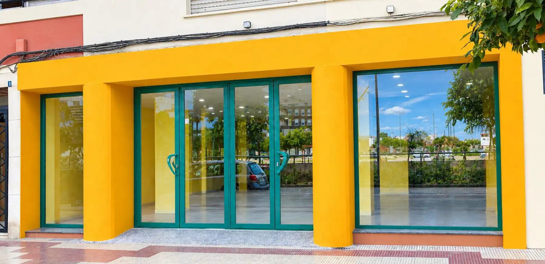 Local comercial de lloguer a Casc Urbà