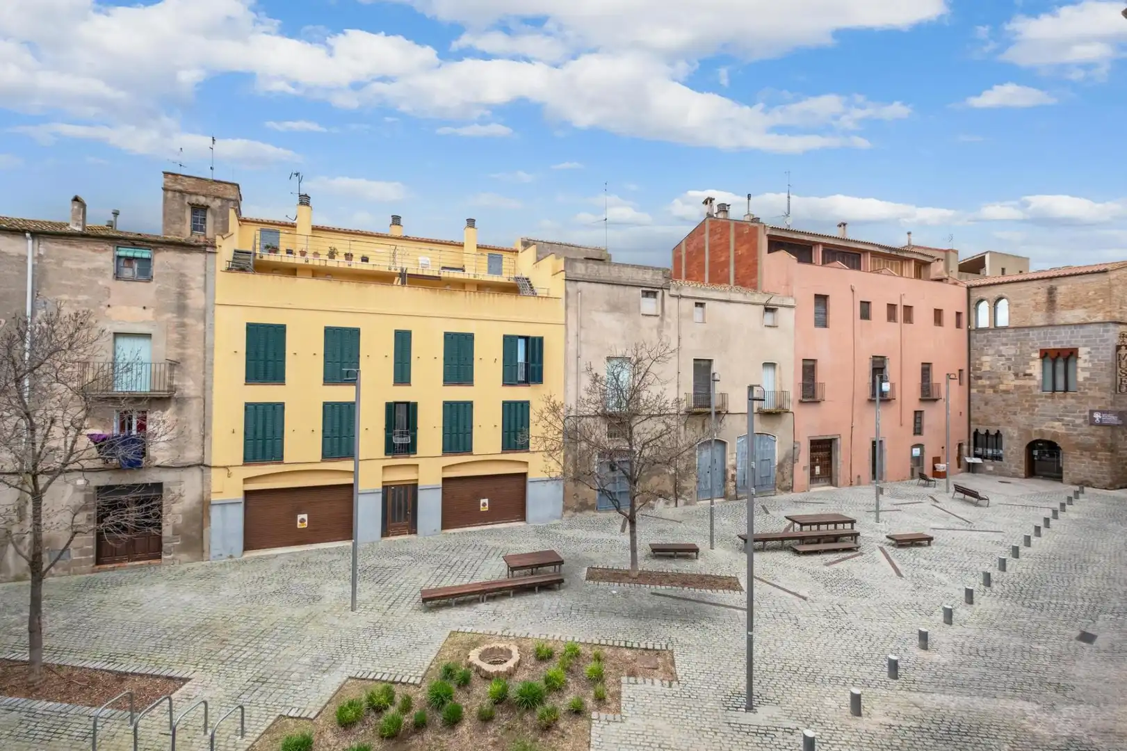 Exterior view of Houses for sale in Castelló d'Empúries