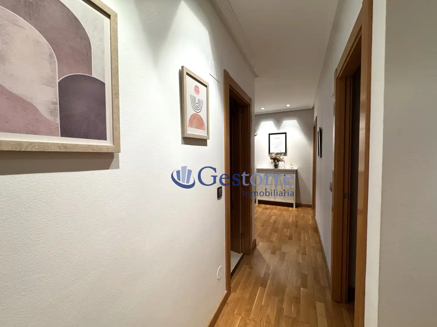Piso de alquiler en Oviedo - CL MUROS DEL NALON, La Florida
