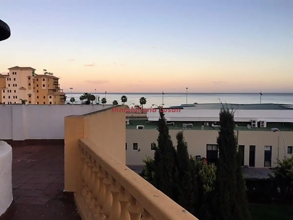 Vista exterior de Apartamento en venta en Mijas con Terraza y Piscina comunitaria
