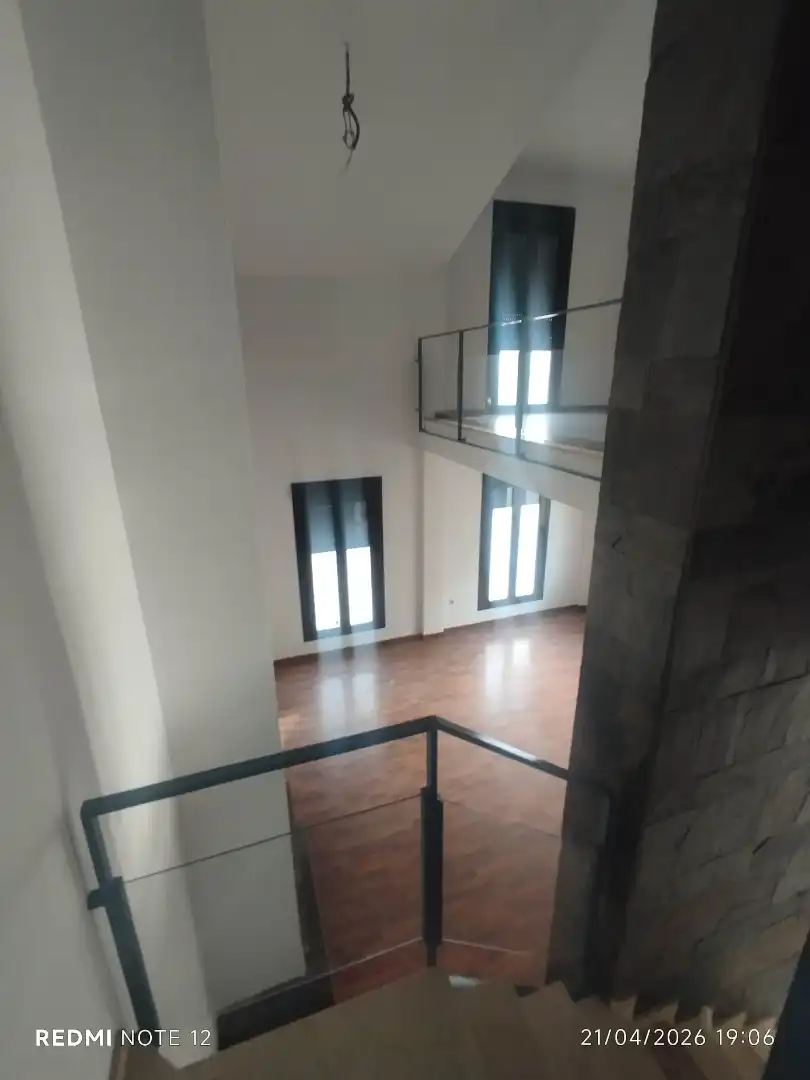 Casa adosada en venda en Villanueva del Ariscal amb Aire condicionat, Calefacció i Jardí privat