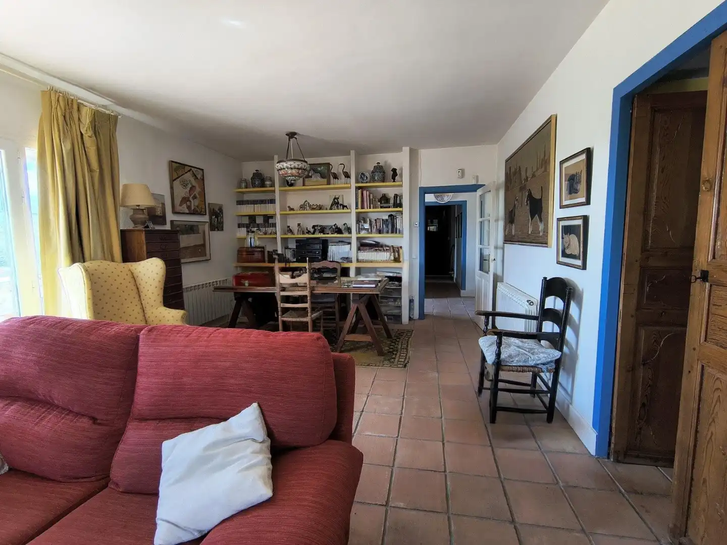 Wohnzimmer von Country house zum Verkauf in Belinchón mit Heizung