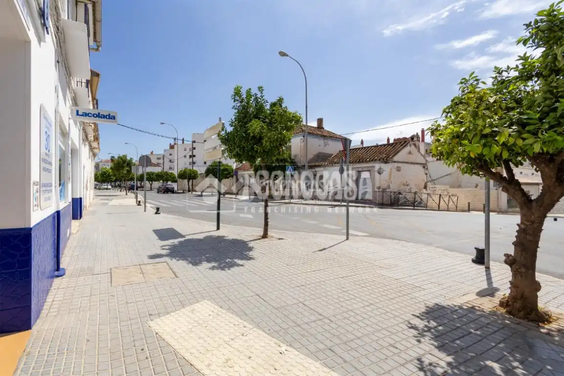 Casa bifamiliare con terrazza in vendita a Vélez-Málaga ciudad