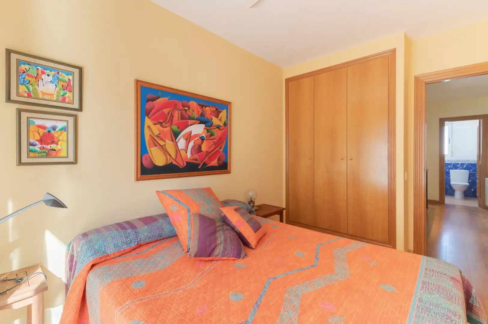 Schlafzimmer von Einfamilien-Reihenhaus zum Verkauf in Benicasim / Benicàssim mit Heizung, Privatgarten und Terrasse