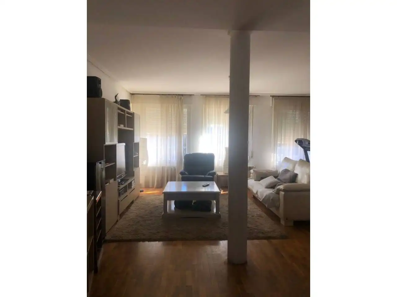 Sala d'estar de Casa o xalet en venda en Medrano amb Aire condicionat, Calefacció i Jardí privat
