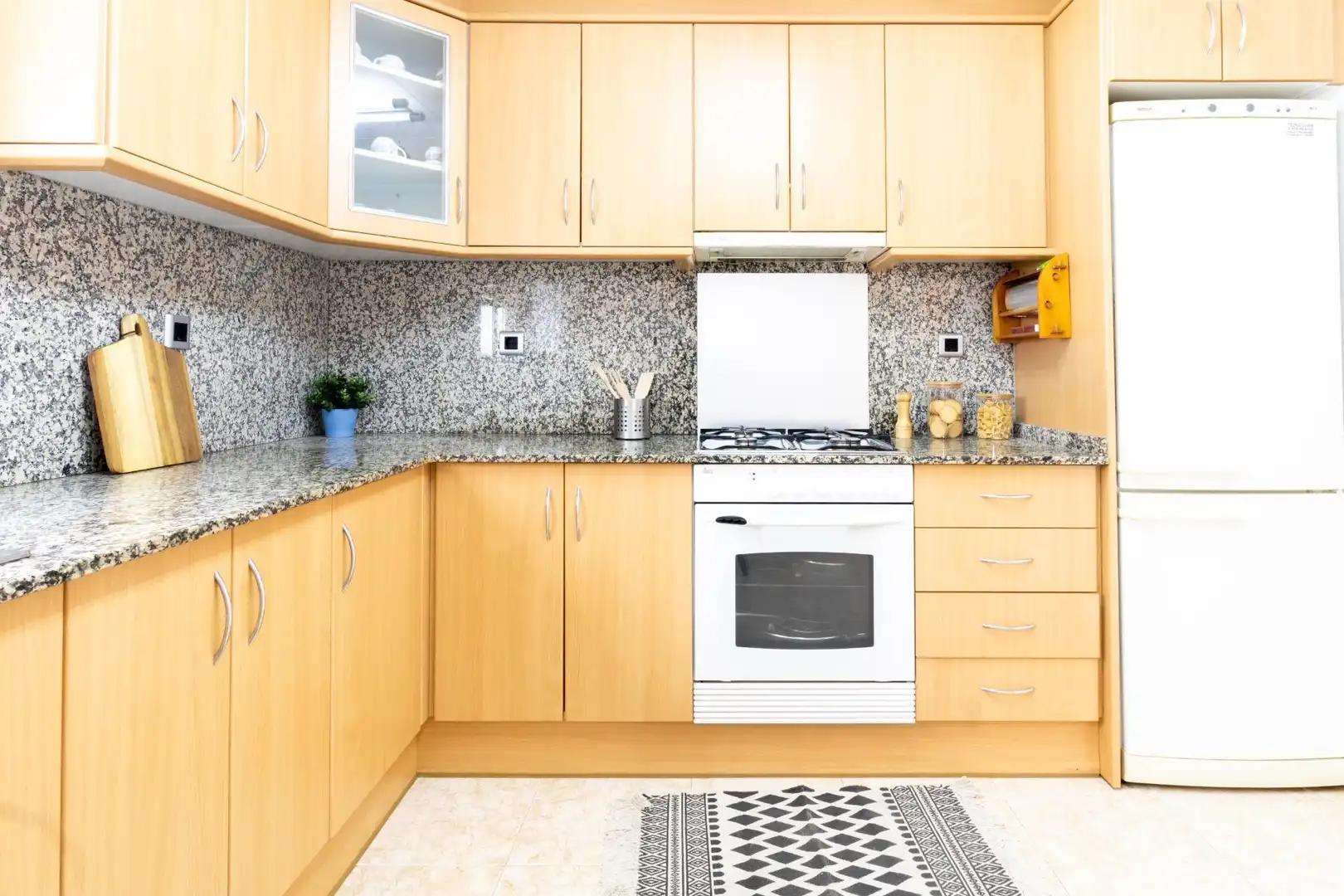 Piso con terraza en venta en Carrer FORMENTERA 10, imagen 6