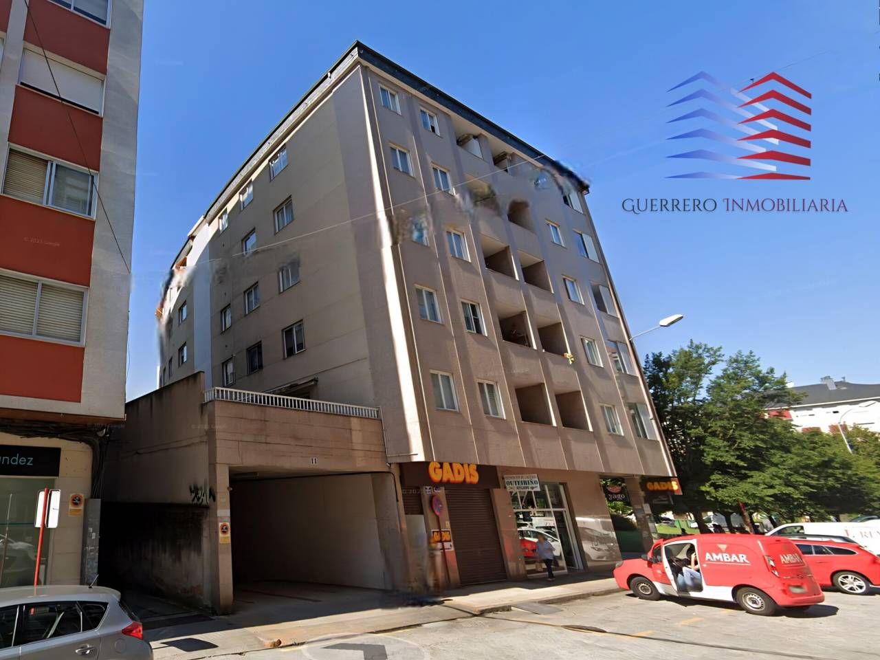 Vista exterior de Pis de lloguer en Ourense Capital  amb Calefacció, Parquet i Moblat