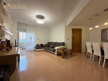 Piso con ascensor en venta en CALLE LA HUERTA