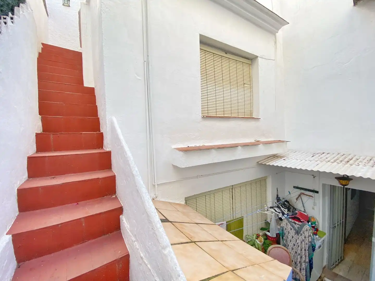 Einfamilien-Reihenhaus zum Verkauf in Marbella mit Terrasse und Möbliert