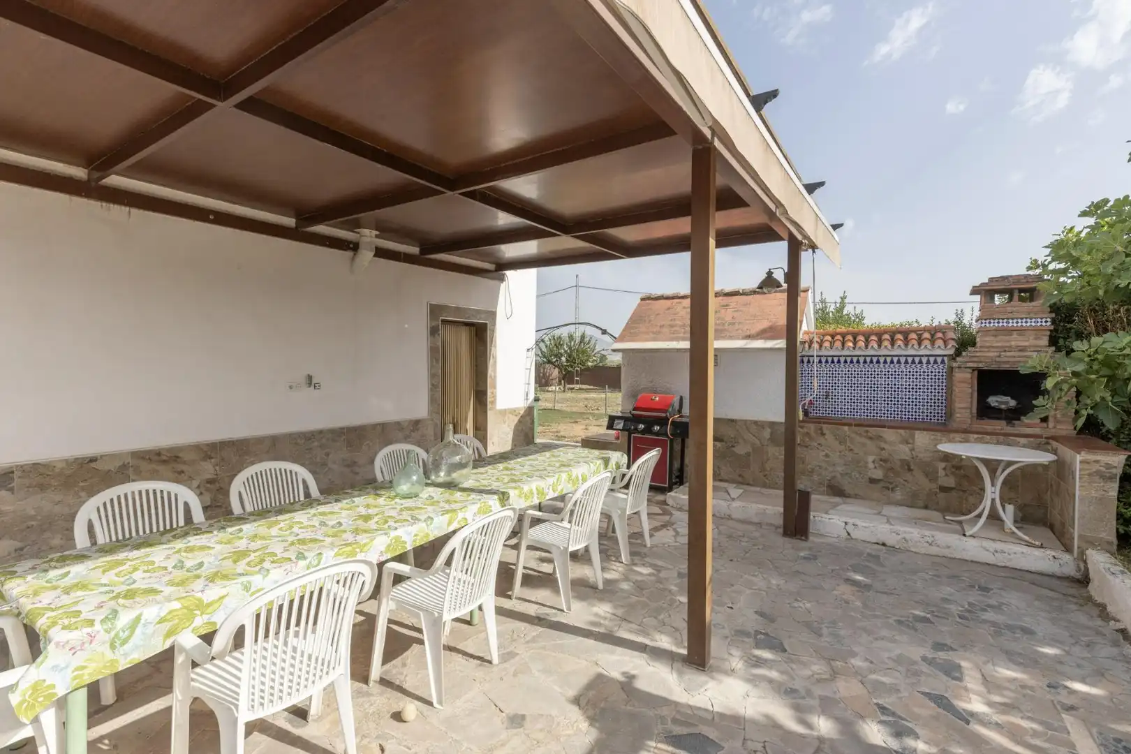 Terrassa de Finca rústica en venda en Pinos Puente amb Jardí privat, Traster i Piscina
