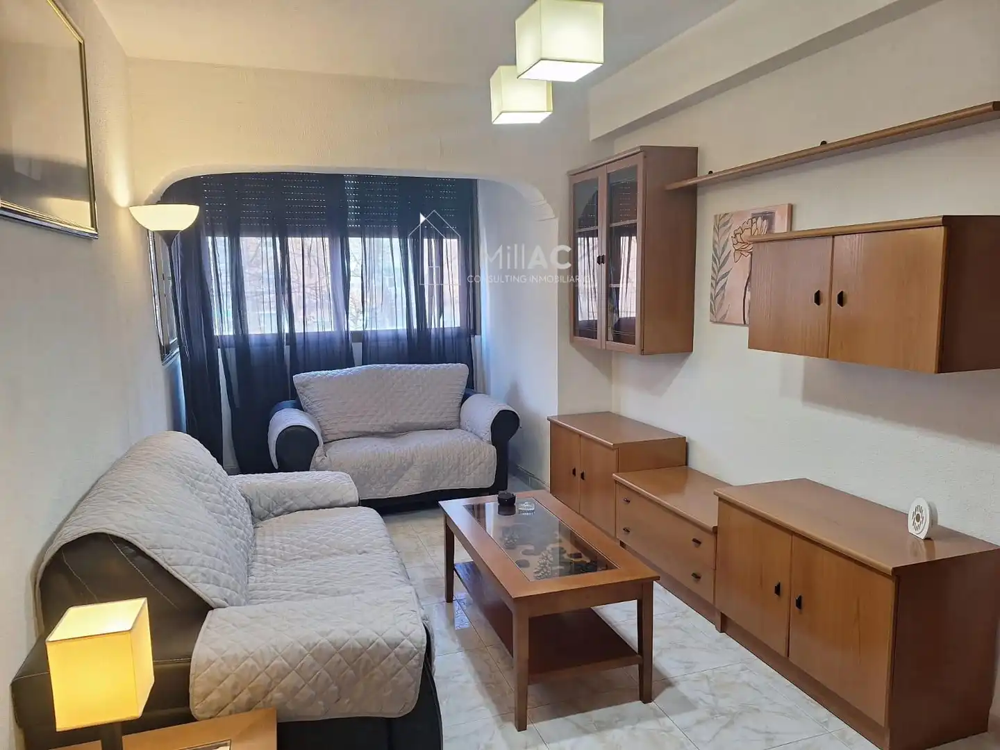 Living room of Flat for rent in Madrid  with Air Conditioner, Heating and Furnished