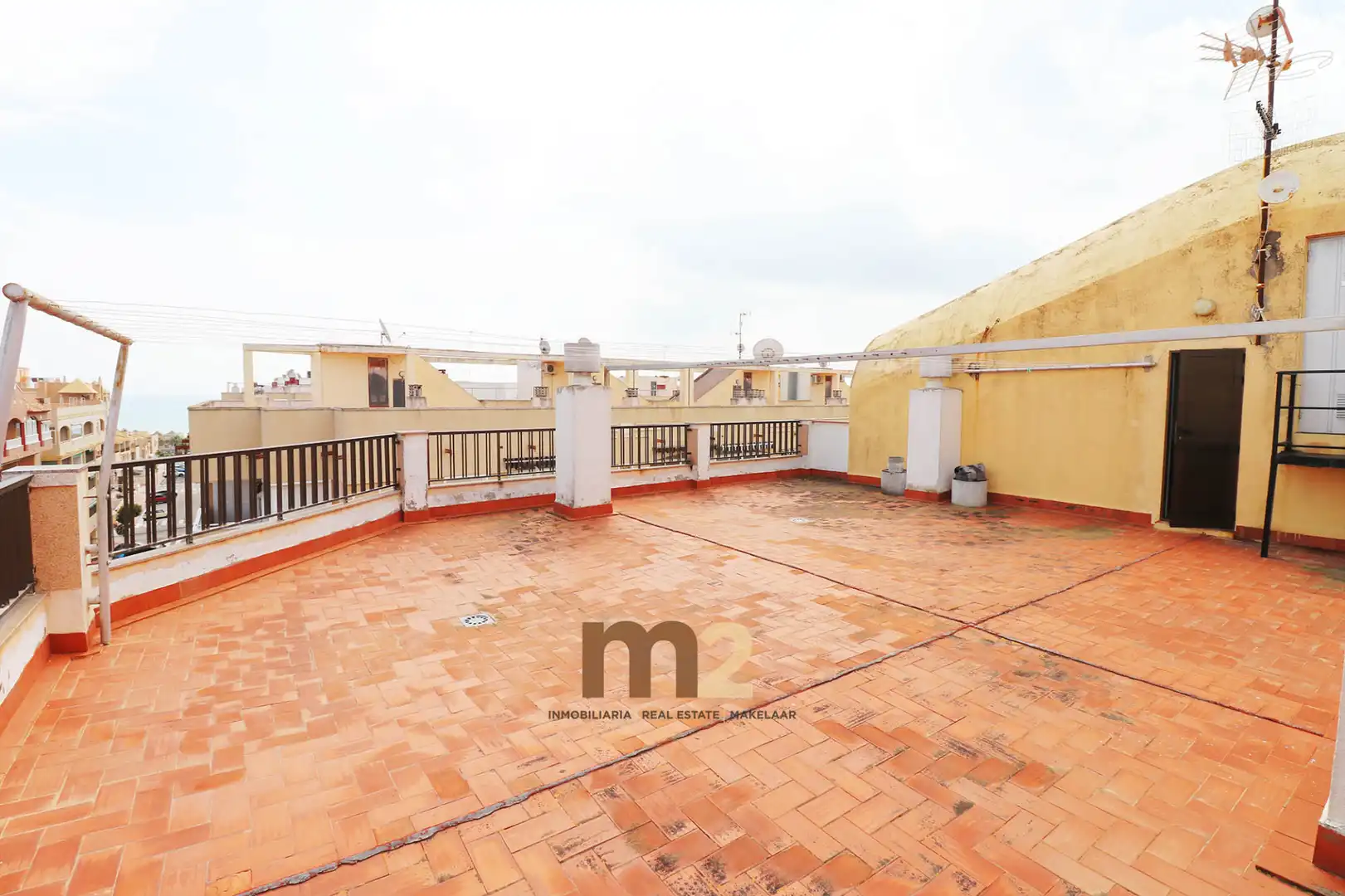 Terrace of Apartments for sale in Guardamar del Segura  with Terrace, Storage room and Furnished