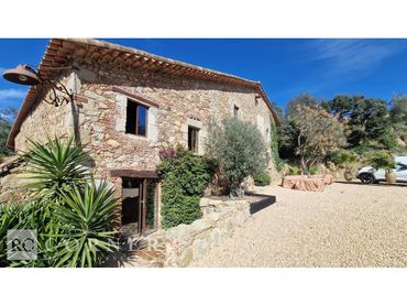 Casa rustica con giardino in vendita a Dosrius poble