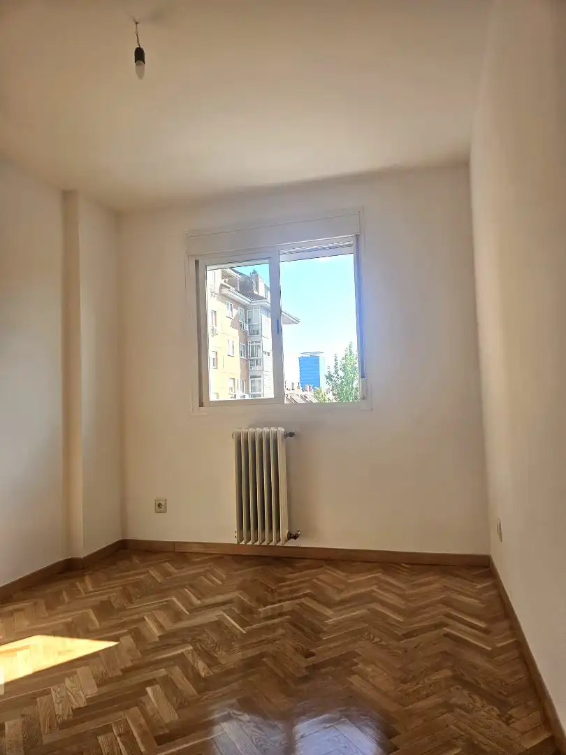 Habitación de Piso en venta en Alcalá de Henares con Calefacción, Parquet y Terraza