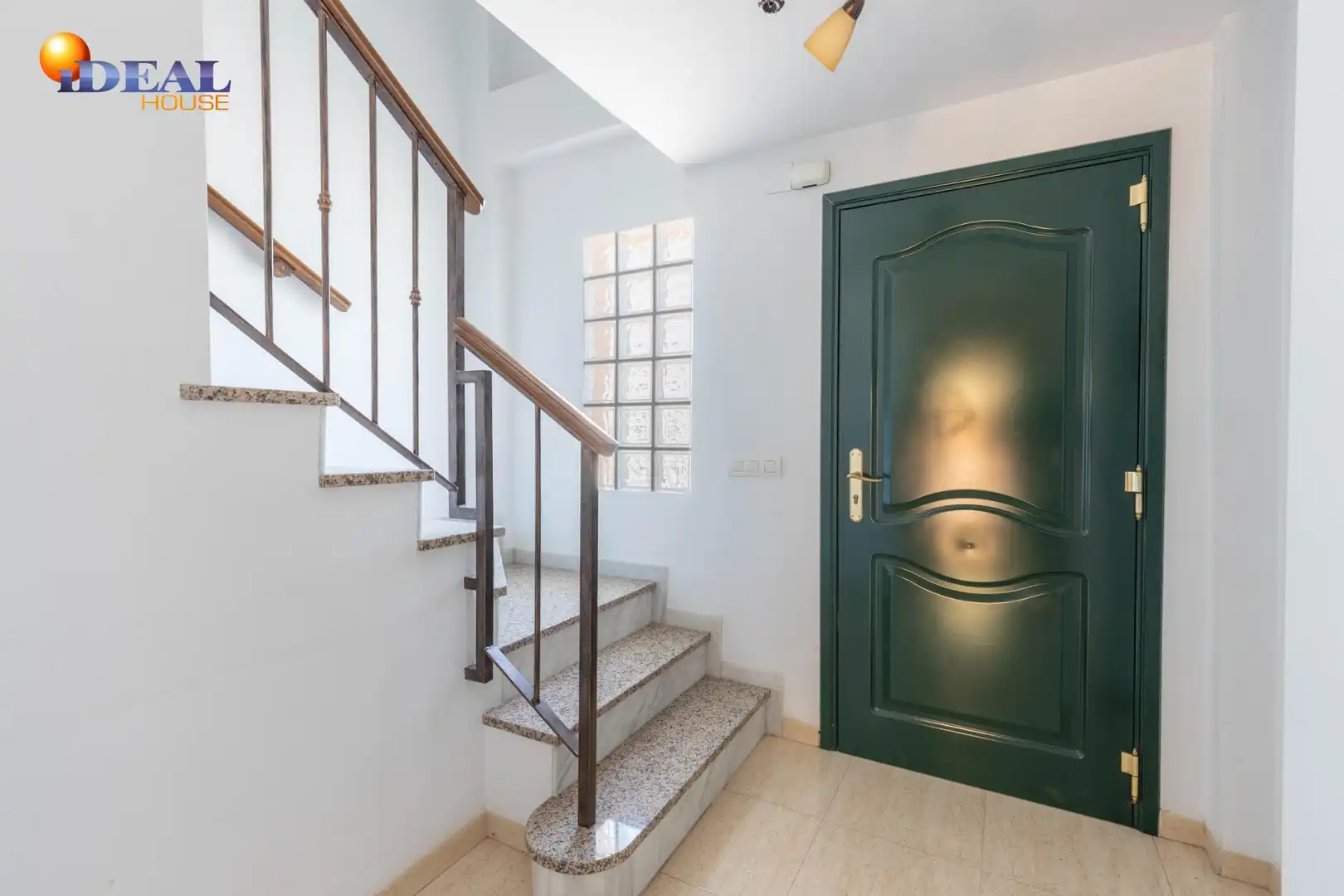 Adosado con terraza en venta en Calle FRANCISCO DE GOYA 6, imagen 12