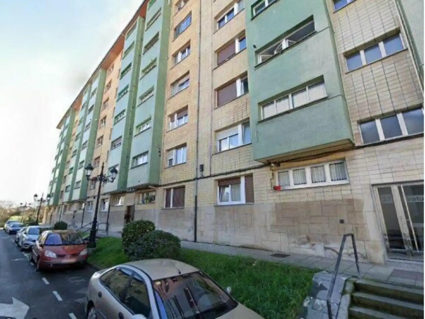 Vista exterior de Pis en venda en Oviedo 
