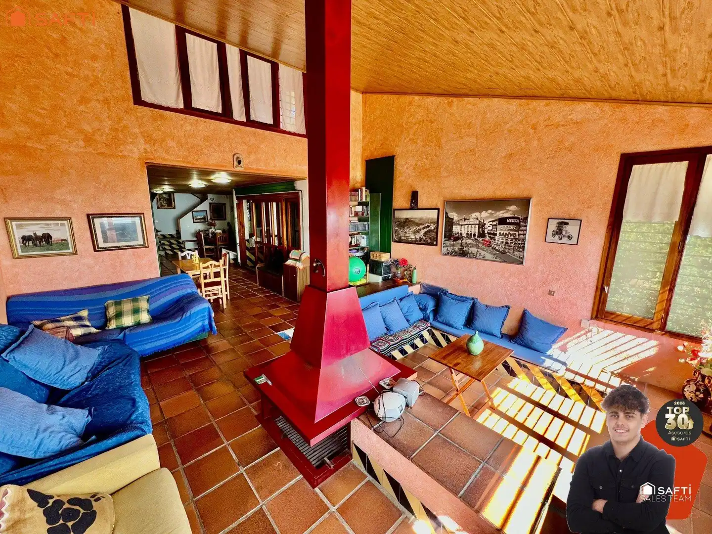 Living room of Houses for sale in Mataró  with Air Conditioner, Terrace and Balcony