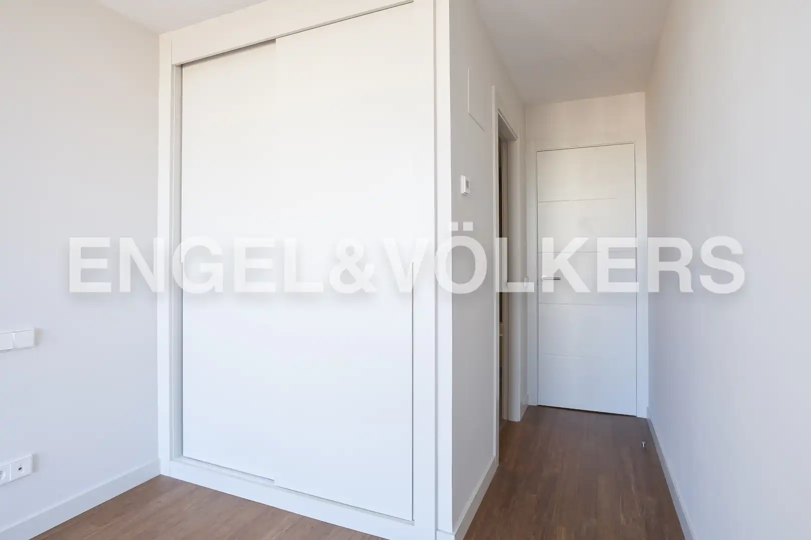 Flat for rent in Madrid  with Heating and Swimming Pool