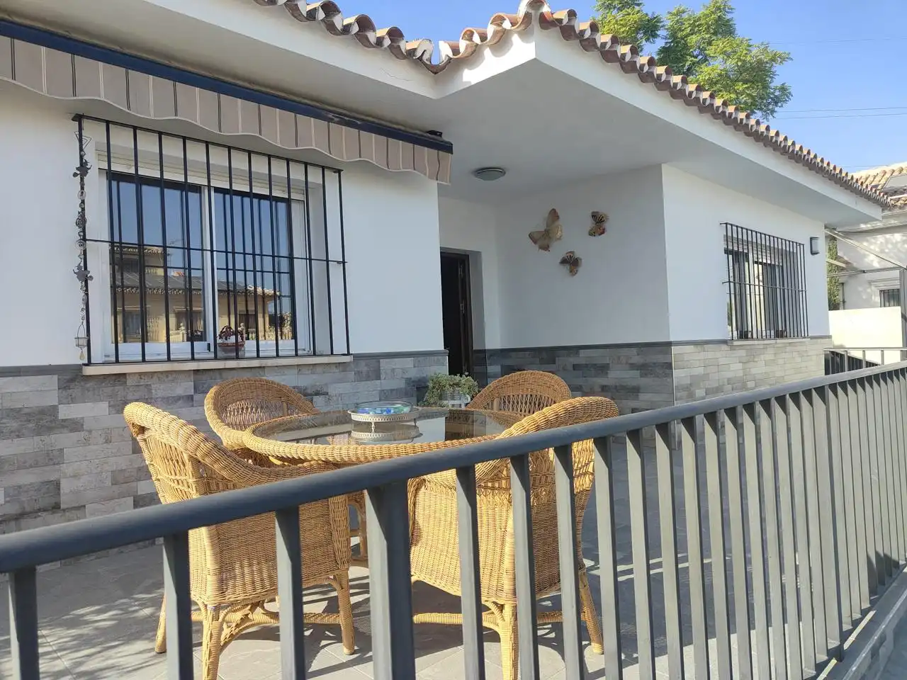 Terrassa de Casa o xalet de lloguer en Alhaurín de la Torre amb Aire condicionat, Jardí privat i Piscina
